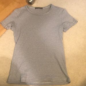 Brandy Melville shirt